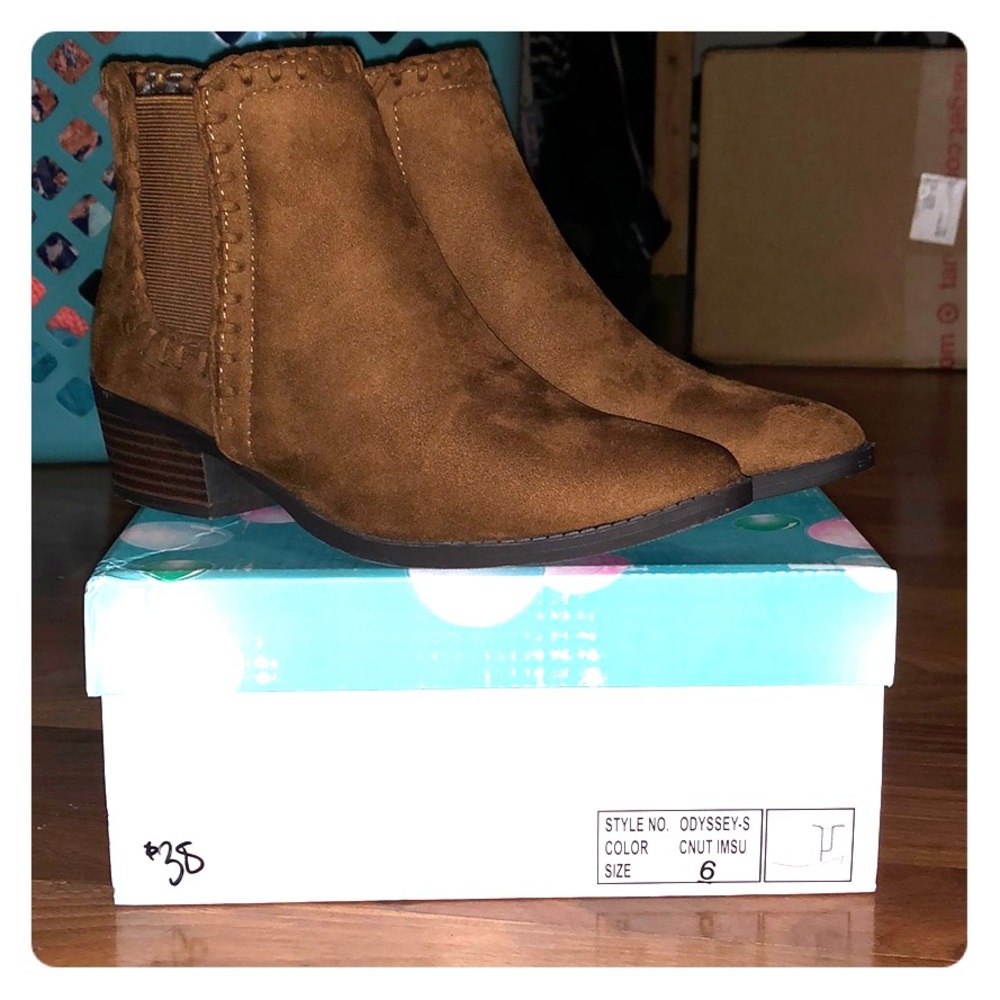 Brand new BOOTIES
